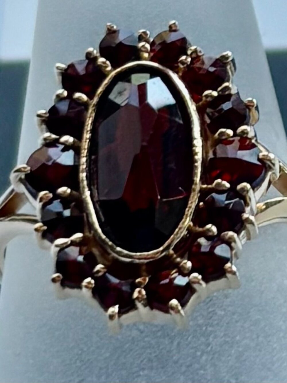 Garnet ring set in14k yellow gold